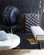 ⁦بنش مودرن بسيط من الاستيل المذهب⁩ - الصورة ⁦2⁩