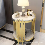 ⁦طاولة خدمة من الاستيل المذهب بتصميم فخم⁩ - الصورة ⁦2⁩