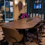 ⁦طاولة طعام مودرن بتصميم ملكي فاخر⁩ - الصورة ⁦2⁩