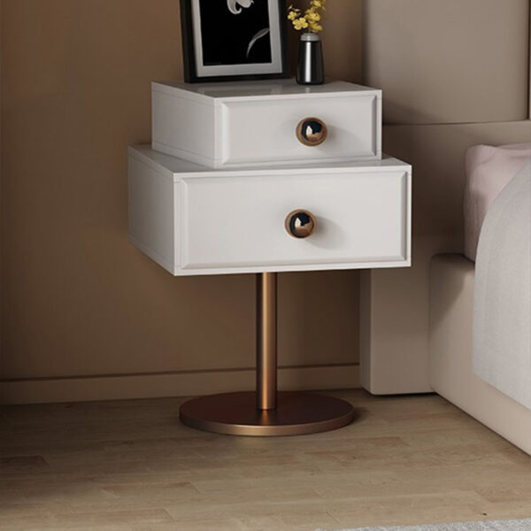 طاولة جانبية بدرجين بتصميم شيك