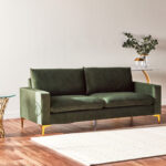 كنبة ثلاثية مخملية بتصميم دوريا