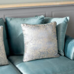 ⁦كنبة مودرن ثلاثية مريحة و عصرية⁩ - الصورة ⁦4⁩