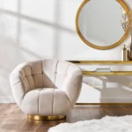 ⁦كرسي مخملي بمسند ذراعين بتصميم فخم⁩ - الصورة ⁦2⁩