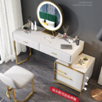 ⁦تسريحة مودرن شيك مع مقعد ومرآة⁩ - الصورة ⁦7⁩