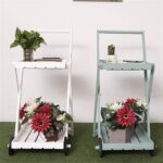 ⁦طاولة خدمة خشبيه بعجل⁩ - الصورة ⁦2⁩