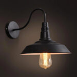 اضاءة جدارية اللون الاسود