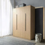 خزانة ملابس خشبية اربع ابواب