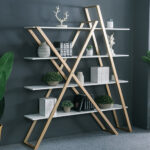 خزانة كتب بتصميم عصري مميز