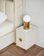 ⁦طاولة جانبية فاخرة بدرجين⁩ - الصورة ⁦3⁩