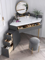 ⁦تسريحة غرفة نوم بسطح رخامي⁩ - الصورة ⁦4⁩