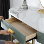 ⁦طاولة تسريحة وحدة ادراج و مقعد⁩ - الصورة ⁦4⁩