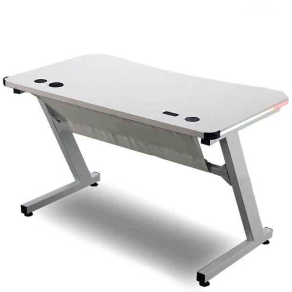 طاولة كمبيوتر للقيمنق بألوان مميزة