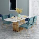 ⁦طاولة طعام رخام مع كراسي⁩ - الصورة ⁦4⁩