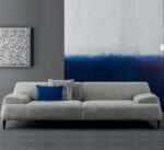 كنبة بتصميم منخفض بخامات عالية الجودة