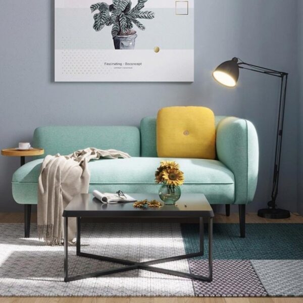 كنبة مودرن مزودة بطاولة