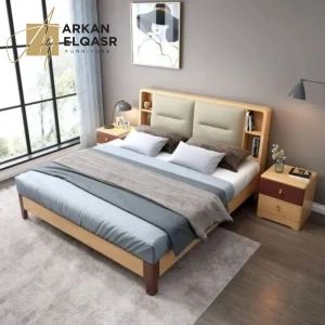 سرير خشب بتصميم انيق