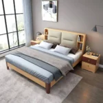 سرير خشب بتصميم أنيق