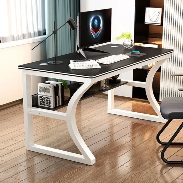 طاولة كمبيوتر قيمنق متميزة بتصميم مودرن