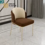 طاولة طعام مع كراسي فخمة