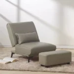 كرسي مع مسند قدم