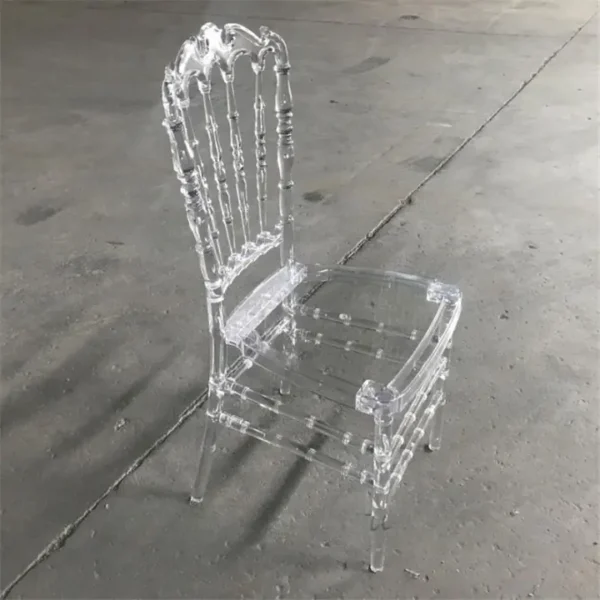 كرسي شفاف أكريليك للحفلات والمناسبات