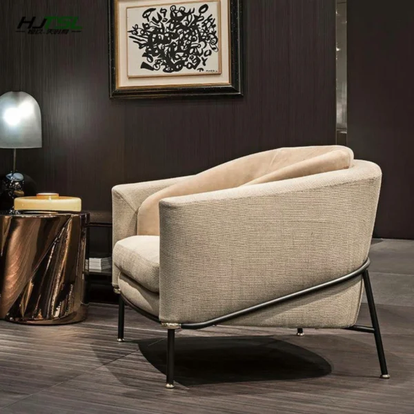 كرسي-مفرد-بتصميم-مودرن-بسيط