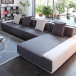 ⁦كنب زاويه جلد بتصميم فاخر⁩ - الصورة ⁦5⁩