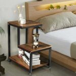 كومودينة من المعدن و الخشب