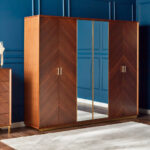 خزانة ملابس 6 أبواب بأدراج - ريفايند فينتاج