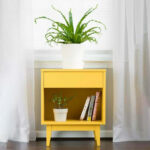 كومودينة بارجل خشب زان