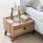 كومودينة خشبي فاتح من ام دي اف