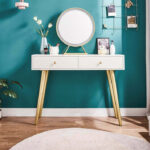 ⁦طاولة زينه للمكياج مزودة بمرآة مضاءة⁩ - الصورة ⁦2⁩