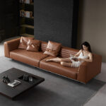 أريكة جلدية إيطالية بسيطة