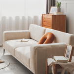 ⁦اريكة فاخرة ذات مظهر جذاب⁩ - الصورة ⁦3⁩