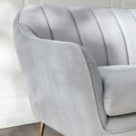 ⁦كنب مخمل ذات تصميم انيق بلمسة ديزموند⁩ - الصورة ⁦7⁩