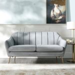 ⁦كنب مخمل ذات تصميم انيق بلمسة ديزموند⁩ - الصورة ⁦3⁩