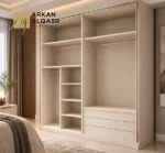 دولاب بوحدات تخزين و ارفف مختلفه و علاقة ملابس