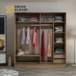 دولاب ابواب منزلقه بارفف و ادرج و علاقة ملابس
