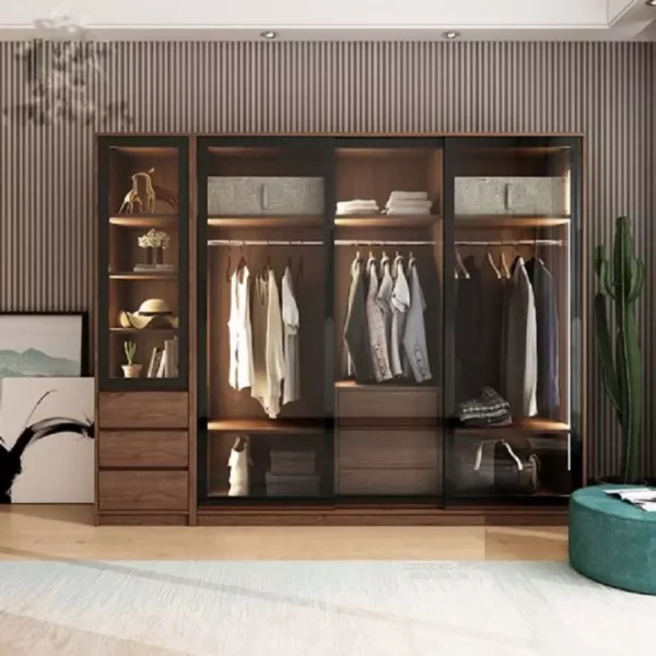 خزانة ملابس بزجاج شفاف – تصميم عصري أنيق بلمسات فاخرة – أرفف داخلية وتنظيم عملي – تشطيب خشبي راق