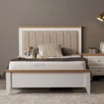 سرير مميز بطراز كلاسيكي