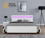 سرير بإطار مضيء