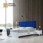 سرير خشبي