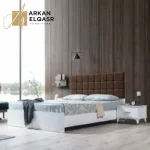 سرير خشبي