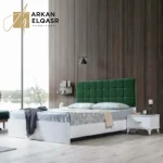 سرير خشبي