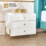 طاولة سرير جانبية