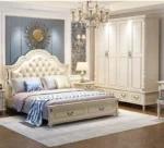 ⁦غرفة نوم كاملة بتصميم أمريكي فاخر – تشمل سرير + كومدينتين + تسريحة + خزانة ملابس – خشب متين وتشطيب أنيق⁩ - الصورة ⁦2⁩