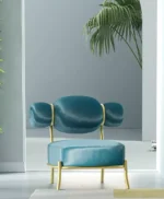 كرسي بشكل مميز وانيق