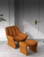 كرسي بمسند للقدم بتصميم عصري