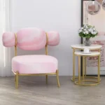 كرسي بشكل مميز وانيق