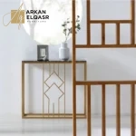 كنسول معدن ذهبي بتصميم فاخر